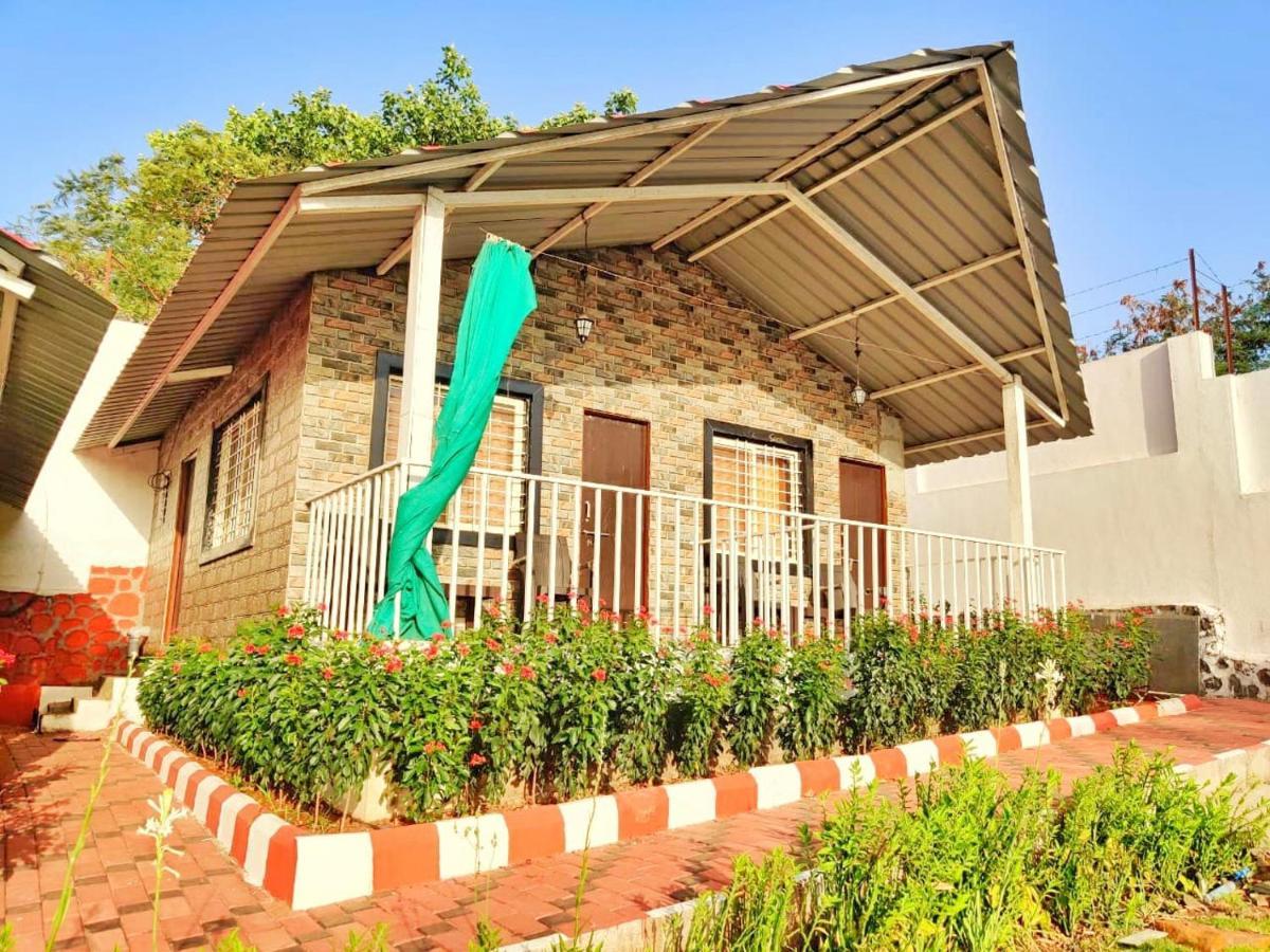 Sunshine Resort Pune Ngoại thất bức ảnh